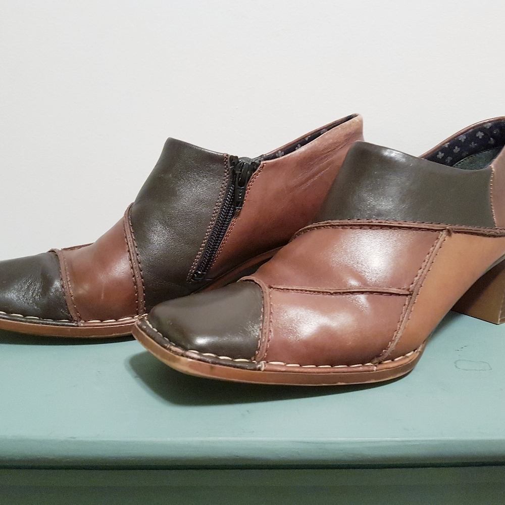 Rieker heeled side zip shoes